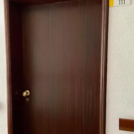 Rural A Coutada - Peniche アトウギア・ダ・バレイア