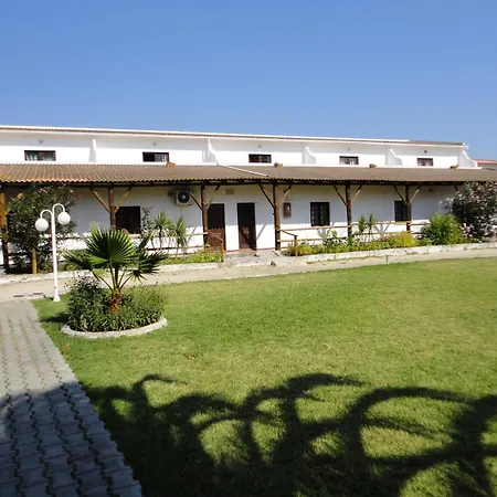 Rural A Coutada - Peniche ホテル 3*